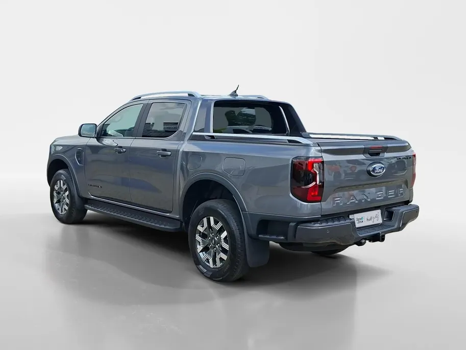 Ford Ranger Wildtrak 2.3 PHEV 279pk 10-traps automaat | 5 persoons | GRIJS kenteken | 0,99% rente | Trekhaak | Leder | Direct leverbaar