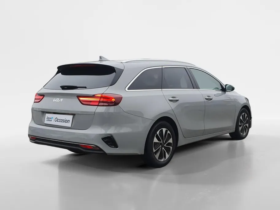 Kia Ceed Sportswagon 1.0T MHEV Design Edition | Stoel en stuurverwarming | Dodehoek detectie |  Navigate | Camera | Parkeersensoren voor en achter | Elektrische achterklep | JBL sound |