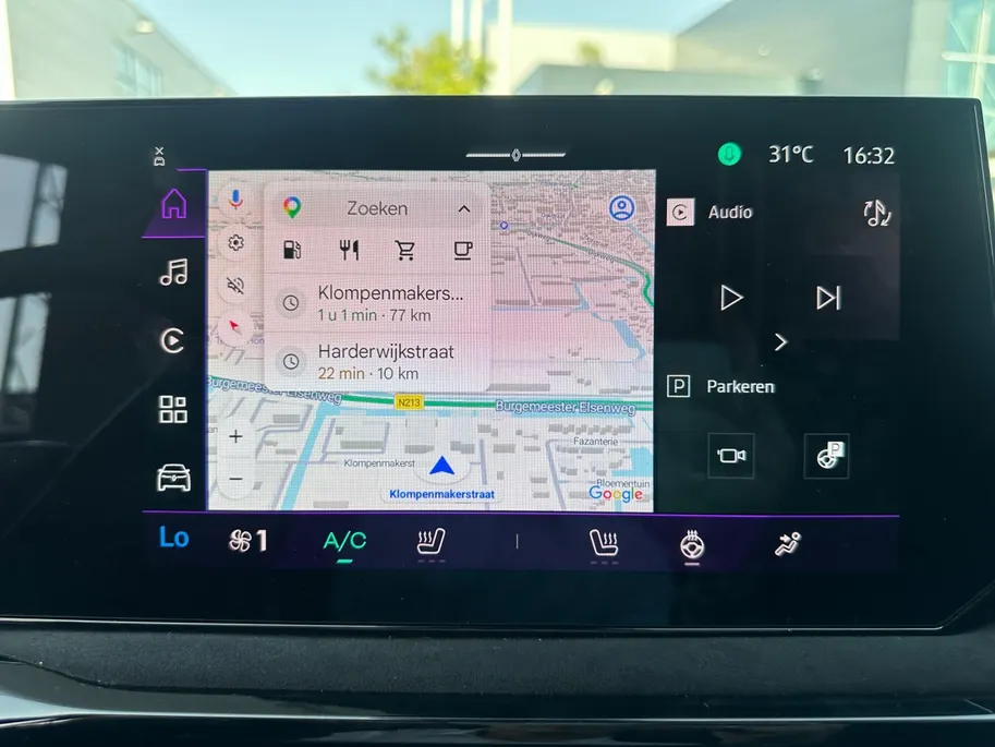 Renault Clio 1.8 Hybrid 160 esprit Alpine | Harman & Kardon | 360 Camera | Stoel- & Stuurverwarming | Apple Carplay & Android Auto | Direct Beschikbaar | Rijdende Demo |