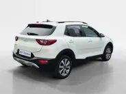 Kia Stonic 1.0 T-GDi MHEV DynamicPlusLine | Cruise Control | Climate Control | Navigatie | LM Velgen | Camera | Privacy Glass |