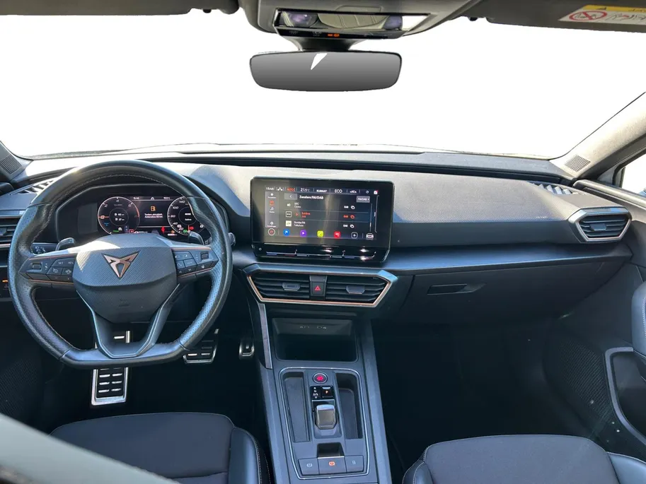 CUPRA Leon 1.4 e-Hybrid VZ Adrenaline | Stoel- stuurverwarming | Navi | Carplay | PDC