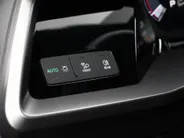 Audi A3 Sportback 35 TFSI 150pk S-Tronic S Edition · Camera · Apple/Android Car Play · Stoelverwarming · Parkeer assistent · Sportstoelen · Garantie t/m 13-06-2027 of 100.000km