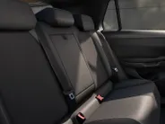 Volkswagen ID. Cross Style 52 kWh accu, 211 PK · Panoramadak · Trekhaak, afneembaar · Zijruiten achter en achterruit getint ·