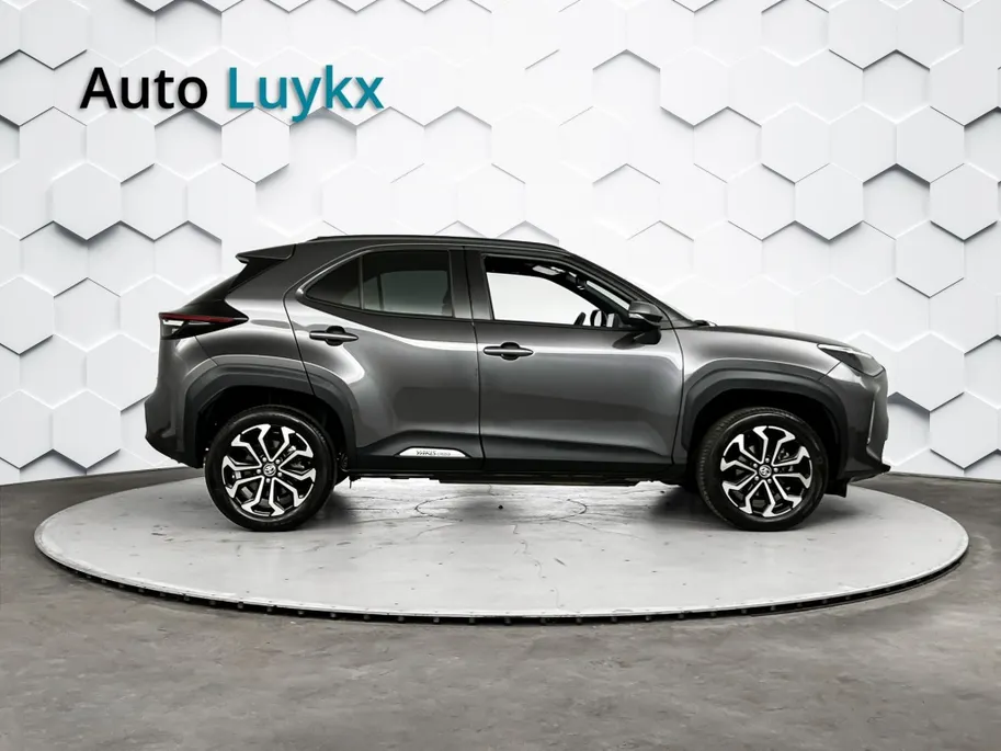 Toyota Yaris Cross 1.5 Hybrid Dynamic | Navigatie | 17'' L.M. Velgen | Adaptieve Cruise Control