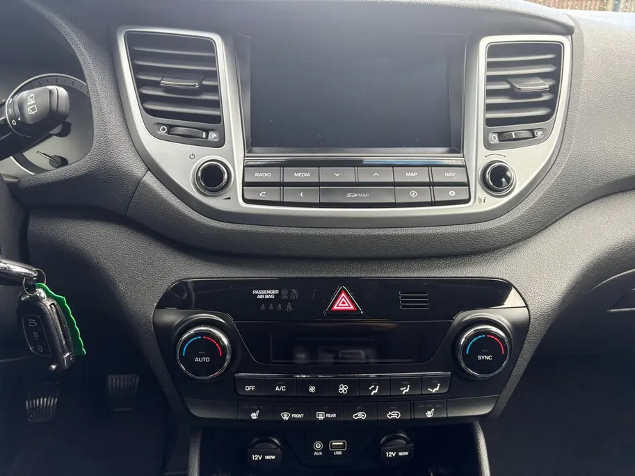 Hyundai Tucson 1.6 GDi Comfort | Navi | Stoelverwarming | Clima | Trekhaak
