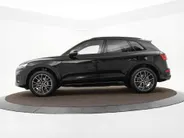 Audi Q5 50 TFSIe 299pk S-tronic S edition · Camera · Wegklapbare Trekhaak · Apple/Android Car Play · Navigatie · 20'' Inch ·