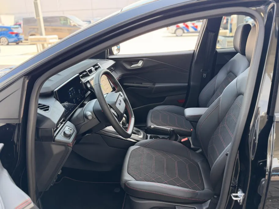 Ford Puma 1.0 EcoBoost Hybrid ST-Line X Automaat UIT VOORRAAD I DRIVER ASSISTANCE PACK I WINTER PACK I B&O SOUND SYSTEM I APPLE CARPLAY / ANDROID AUTO I