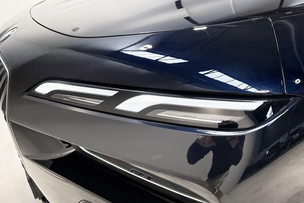 BMW i7 M70 xDrive 106 kWh
