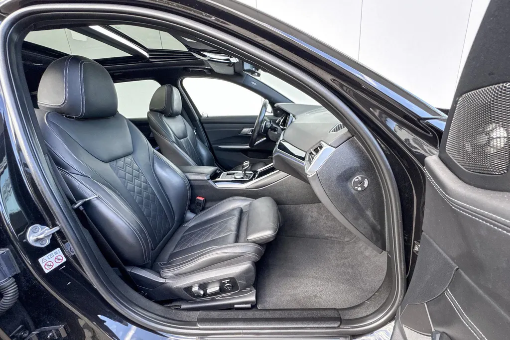 BMW 3 Serie Touring M340i xDrive High Executive