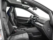 Volkswagen Golf 1.5 eHybrid 272pk DSG GTE · Panoramadak · Camera · Matrix LED · Stuur- & Stoelverwarming · Head-Up Display · Garantie t/m 09-09-2030 of 100.000km