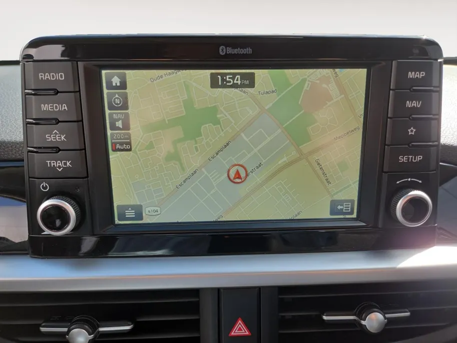 Kia Picanto 1.0 MPi DynamicLine | Camera | Cruise Control | Navigatie | Carplay | LM Velgen | 12 Maanden BOVAG Garantie |