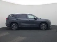 Volkswagen Tayron Life Edition 1.5 eHybrid 204 pk 6 versn. DSG · Comfort pakket · Trekhaak inklapbaar, met elektrische ontgrendeling, incl. aanhangermanoeuvreerhulp Trailer Assist · Voorraad OUTLET · Prijs is inclusief inruilpremie · MEGA SALE
