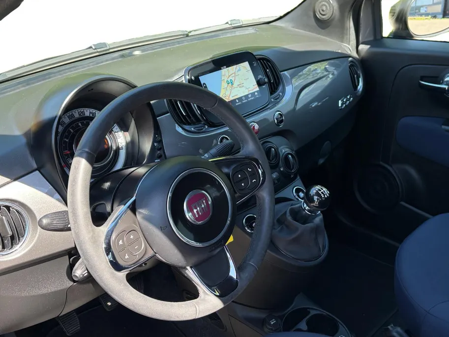 Fiat 500 1.0 Hybrid Cult Airco , lichtmetalen velgen 15' , navi  , parkeersensor , tel , usb-c , Apple Carplay/Android Auto .