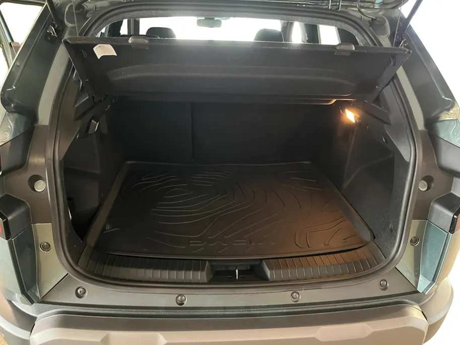 Dacia Duster 1.2 TCe 130 mild hybrid 4x4 Extreme Betreft demonstratie auto vraag naar de actuele kilometerstand en beschikbaarheid