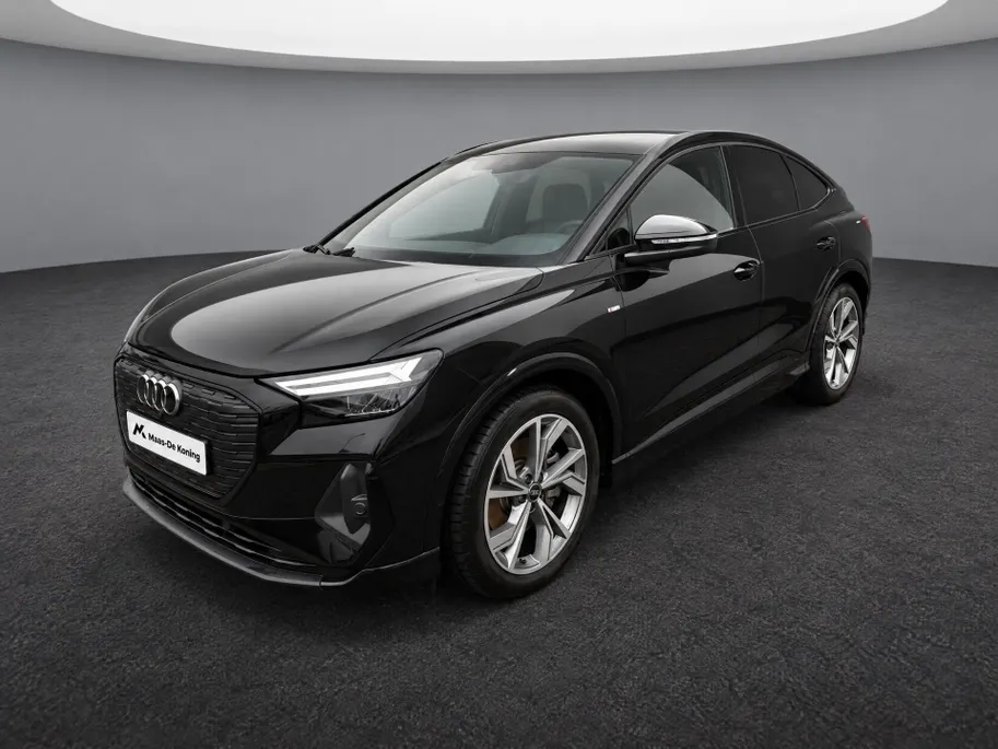 Audi Q4 Sportback e-tron 40 S edition 77 kWh 204pk · Camera · Sonos Audio · Keyless · Elek. Achterklep · Navigatie · Stoelverwarming · 20'' Inch ·