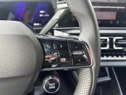 Renault 5 urban range techno 40 kWh AUTOMAAT NAVI AIRCO CAMERA CRUISE CONTROLE APPLE CARPLAY ANDROID AUTO LM VELGEN STOELVERWARMING STUURVERWARMING ZEER MOOIE AUTO DEALER ONDERHOUDEN