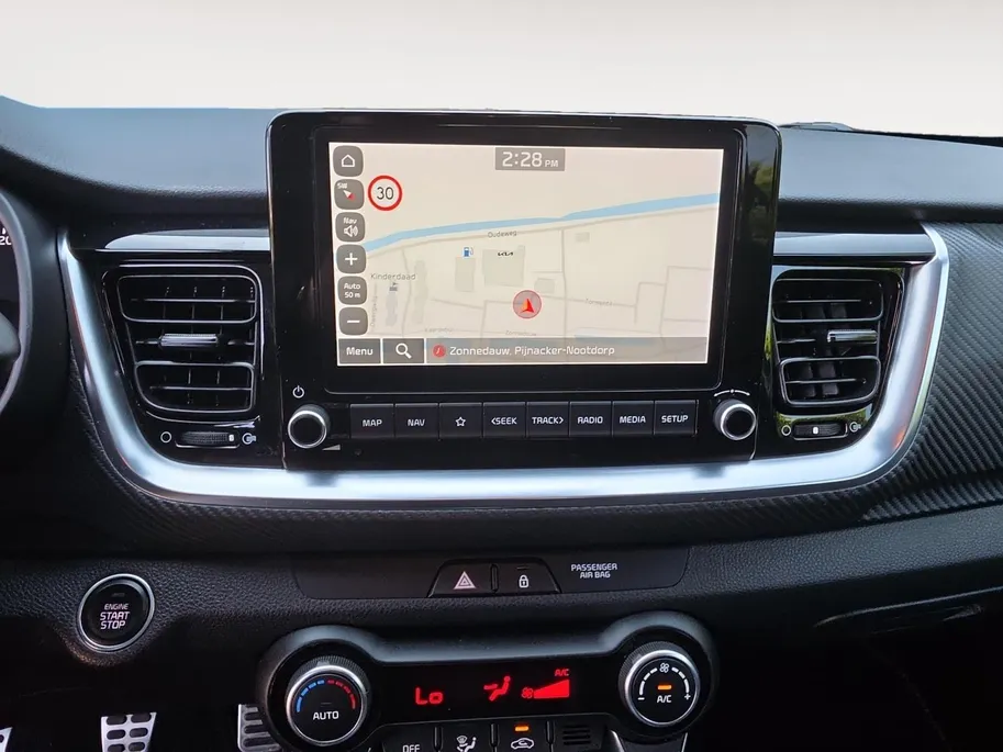 Kia Stonic 1.0 T-GDi MHEV GT-Line | Keyless | Navigatie | Climate control | Cruise control | Parkeer camera achter