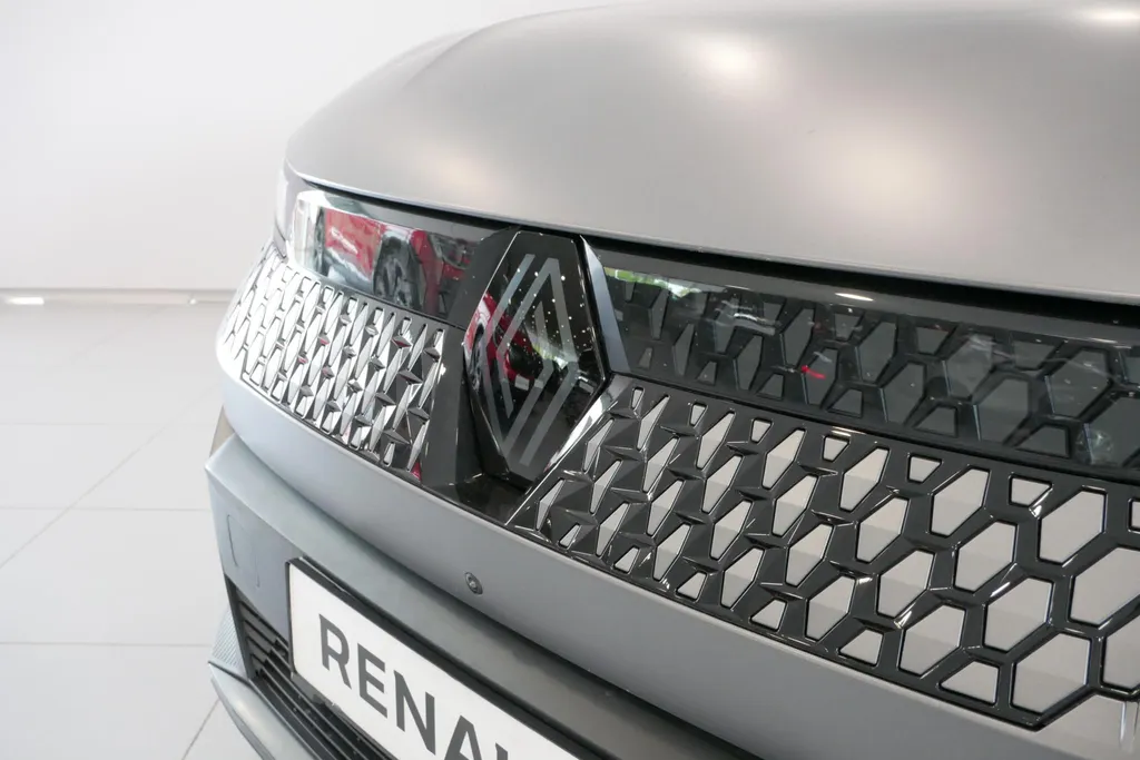 Renault Scénic E-Tech EV87 long range esprit Alpine Uit voorraad leverbaar op=op | 3000 KORTING | 5 jaar garantie | Pack Vision | Private lease vanaf €713 o.b.v. 72 maanden 5.000km p/j