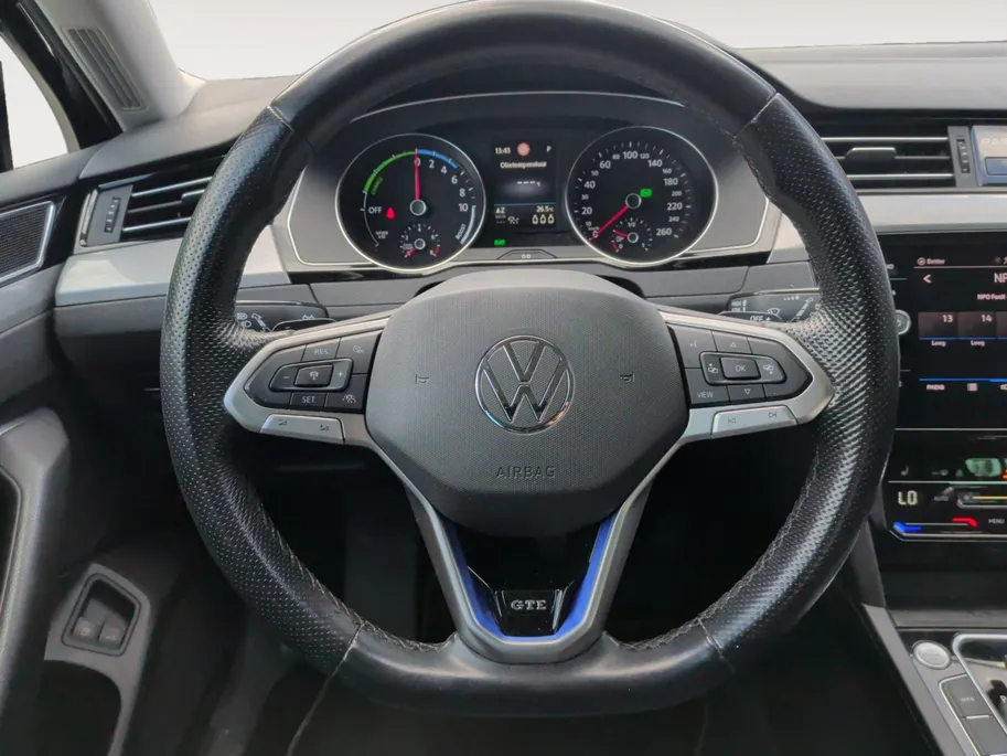 Volkswagen Passat Variant 1.4 TSI PHEV GTE Business | Top staat! | Trekhaak | Clima | NU Rijklaarprijs! Incl.12 Maanden, APK, Onderhoudsbeurt etc! Premiumpakket gratis!