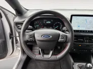 Ford Focus Wagon 1.0 EcoBoost Hybrid ST Line | Navigatie | Stoel/Stuur/Voorruitverwarming | Apple Carplay / Android Auto | Cruise Control | Lichtmetalen Velgen |