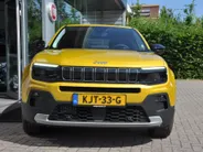 Jeep Avenger 1.2 e-Hybr Summit Great car, small price