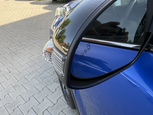 Toyota C-HR 1.8 Hybrid Style Bi-Tone | Parkeersensoren | JBL | Trekhaak