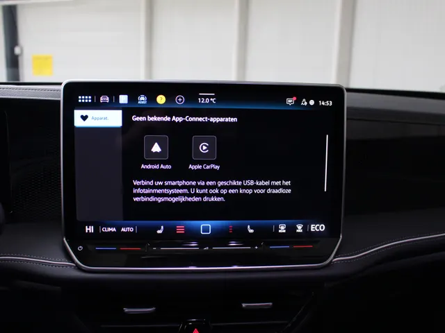Volkswagen Passat Variant 1.5 eHybrid Business Trekhaak | Navigatie | Stoelverwarming | Head-Up Display |
