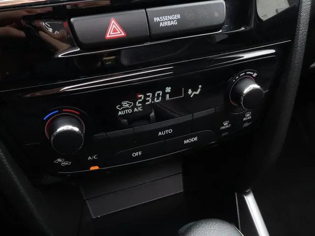Suzuki Vitara 1.4 BoosterJet Stijl Automaat Trekhaak | Pano Dak | Carplay | Adaptive Cruise