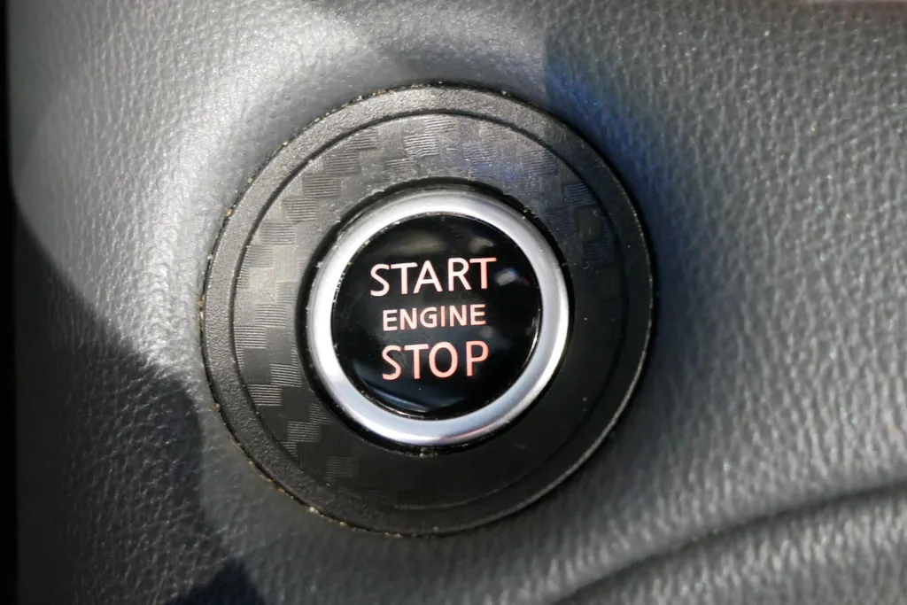 Nissan Juke 1.0 DIG-T N-Connecta *Navi via Carplay*Camera*Climate Control*Trekhaak*Keyless Entry*LM.Velgen*1ste eigenaar!