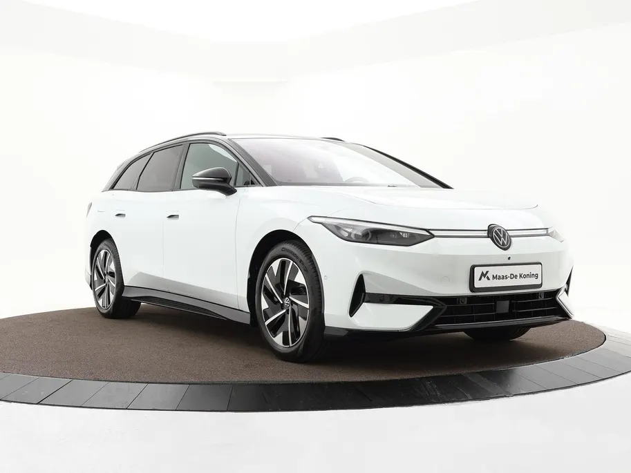 Volkswagen ID.7 Pro Limited Edition 77 kWh accu 286 PK · Draadloze telefoonlader · 360 camera · verwarmde voorstoelen · Voorraad OUTLET · Prijs is inclusief inruilpremie ·