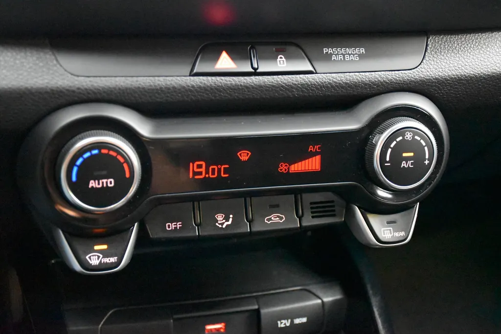 Kia Stonic 1.0 T-GDi MHEV 100pk DynamicLine