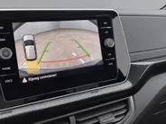 Volkswagen T-Cross 1.5TSI/150PK R-Line ·Trekhaak · Apple/Android Car Play ·  Navigatie · Camera + Parkeersensoren · Garantie t/m 22-10-2027