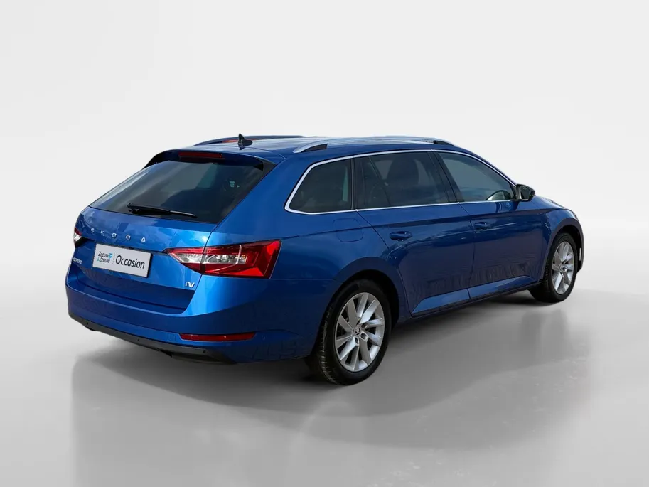 Škoda Superb Combi 1.4 TSI iV Business Edition Plus *Automaat*Navi+Camera*Parkeersensoren*Elekt. Stoelen*Lederen bekleding*Winter Pack*VOL OPTIES!