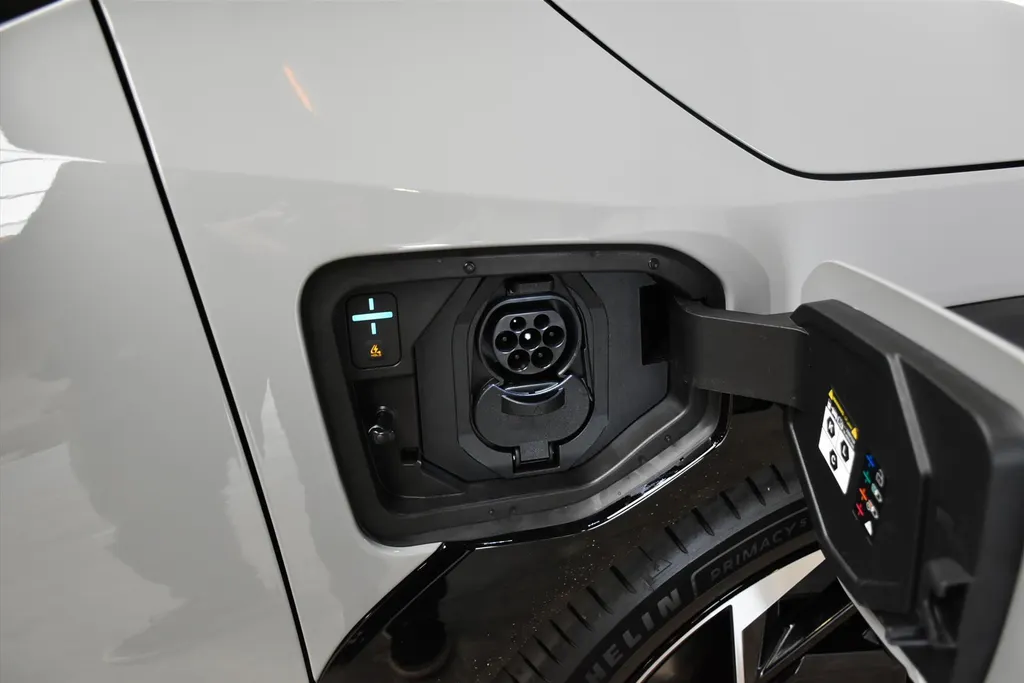Kia EV4 81,4 kWh 204PK GT-Line Business Edition NIEUW - VOORRAADACTIE