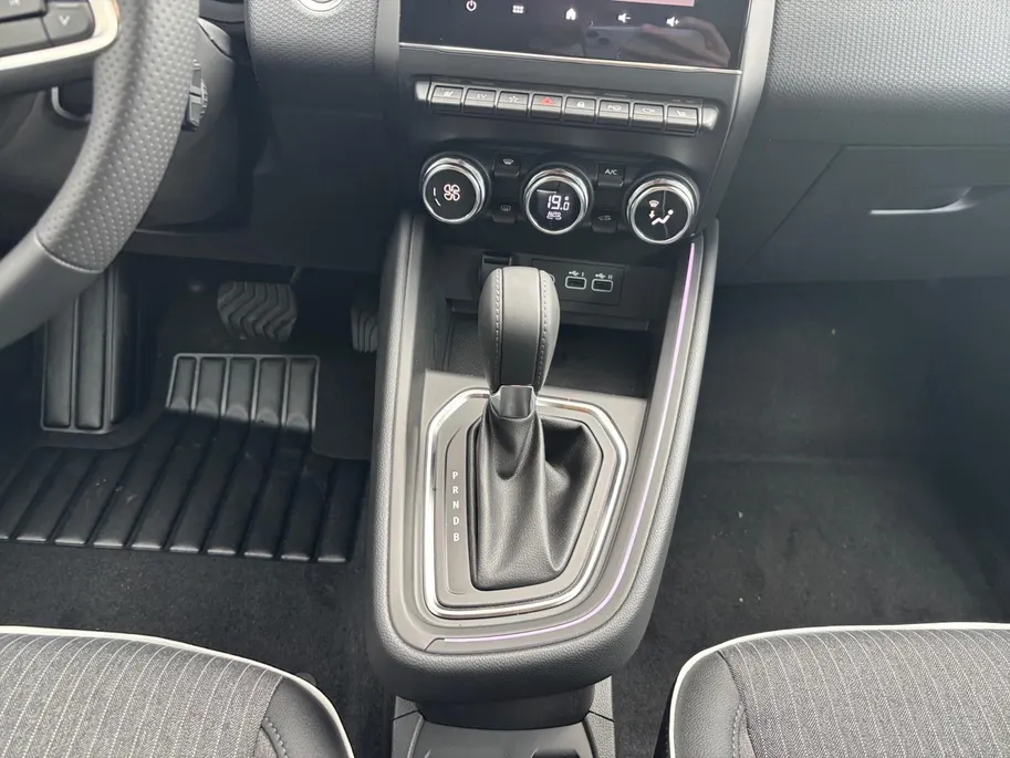 Mitsubishi Colt 1.6 HEV Instyle | GARANTIE 2035! | CAMERAS | BOSE | MEEST LUXE |