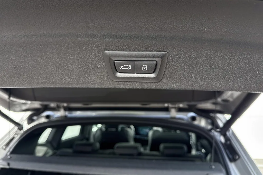 BMW X1 xDrive23i