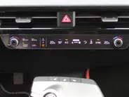 Kia EV6 Air 58 kWh | Trekhaak | 20' LM | Stuur-/stoelverwarming | Camera | Navi | Cruise adapt. | Dodehoek detectie |