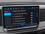 Volkswagen Tiguan 1.5 eTSI 130pk DSG Life Edition · 360 Camera · Wegklapbare Trekhaak · Apple/Android Car Play · Stoel-& Stuurverwarming · 18'' Inch ·