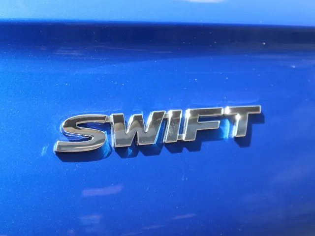Suzuki Swift 1.2 Select Smart Hybrid