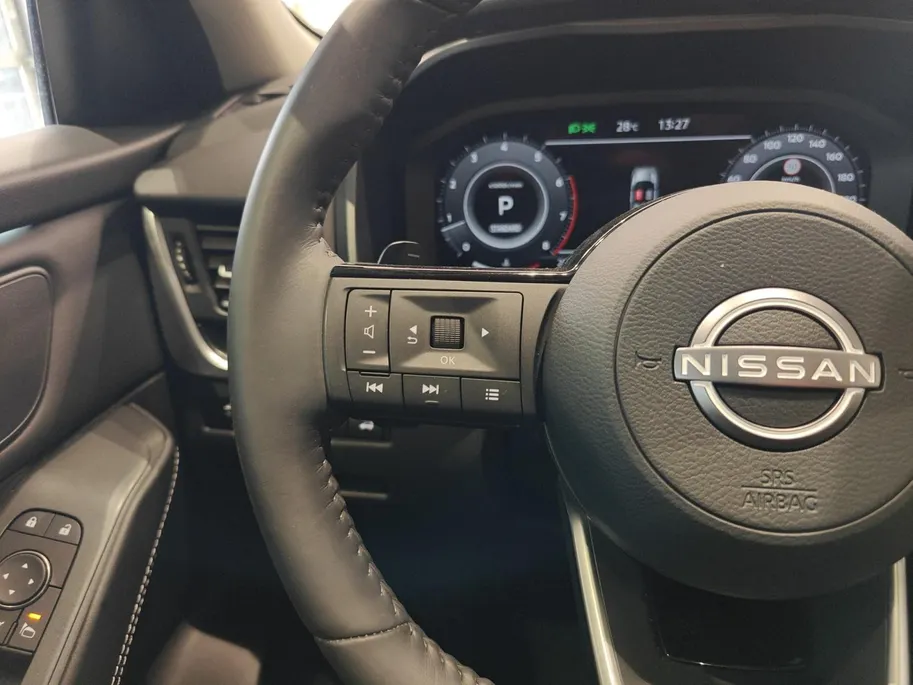 Nissan QASHQAI 1.3 MHEV Xtronic N-Connecta | ALL SEASON BANDEN | EASY PACK | COLD PACK | PANORAMA DAK