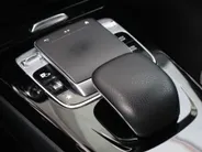 Mercedes-Benz CLA 200 Business Solution AMG l Keyless l Achteruitrij camera l Ambiente lichtpakket