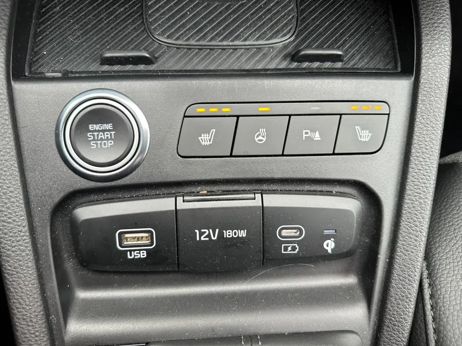 Kia Stonic 1.0 T-GDi MHEV GT-Line | AUTOMAAT | Schuif/Kanteldak | Stoel/Stuurverwarming | 10 Jaar Garantie |