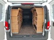 Mercedes-Benz Vito 116 CDI Extra Lang (L3) 165 pk | Imperiaal | Treeplanken | Trekhaak | 3-zits | Camera