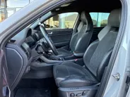 Škoda Kodiaq 1.5 TSI 150pk DSG Sportline Business 7p. · Camera · Inklap. Trekhaak · Keyless · Elek. Bestuurdersstoel + Geheugen · Matrix LED · Garantie t/m 27-05-2028 of 100.000km