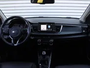 Kia Rio 1.0 TGDI ExecutiveLine | Trekhaak | Stuur-/stoelverwarming | Camera | Skai leer | 17' LM | Carplay | All seasons | Clima | Navi | Cruise |