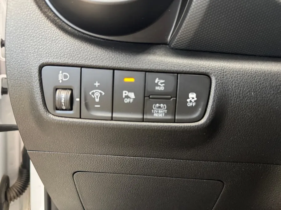 Hyundai Kona 1.6 HYBRID | AUTOMAAT | FASHION | 18'' VELGEN | NAVI | CAMERA |