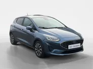 Ford Fiesta 1.0 EcoBoost Titanium 125pk | Stoel- stuur en voorruitverwarming | Navigatie via Apple Carplay & Android auto | Parkeer sensoren