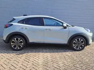 Ford Puma 1.0 EcoBoost Hybrid Titanium | Trekhaak afneembaar | DAB | 360 Camera | Adaptieve Cruise | Climate | Stuur/stoel/voorruit verwarming | Apple Carplay/Android Auto | Navigatie
