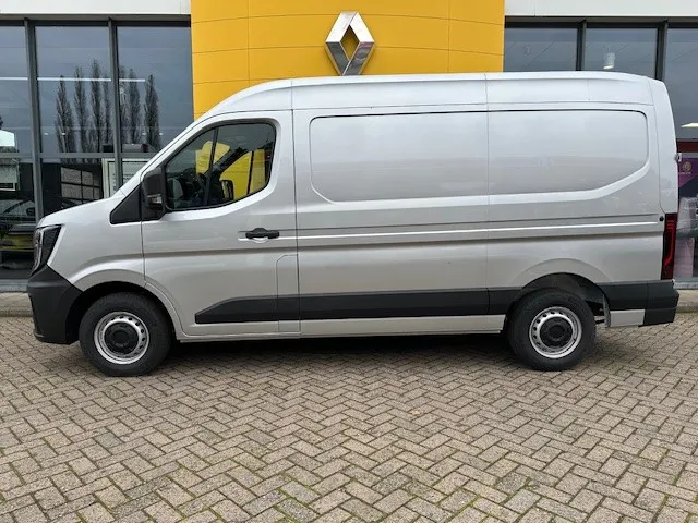 Renault Master Nieuw Model T35 2.0 dCi 150PK L2H2 Advance | NAVI | CAMERA | CLIMAT CONTROL | PARK. SENSOREN