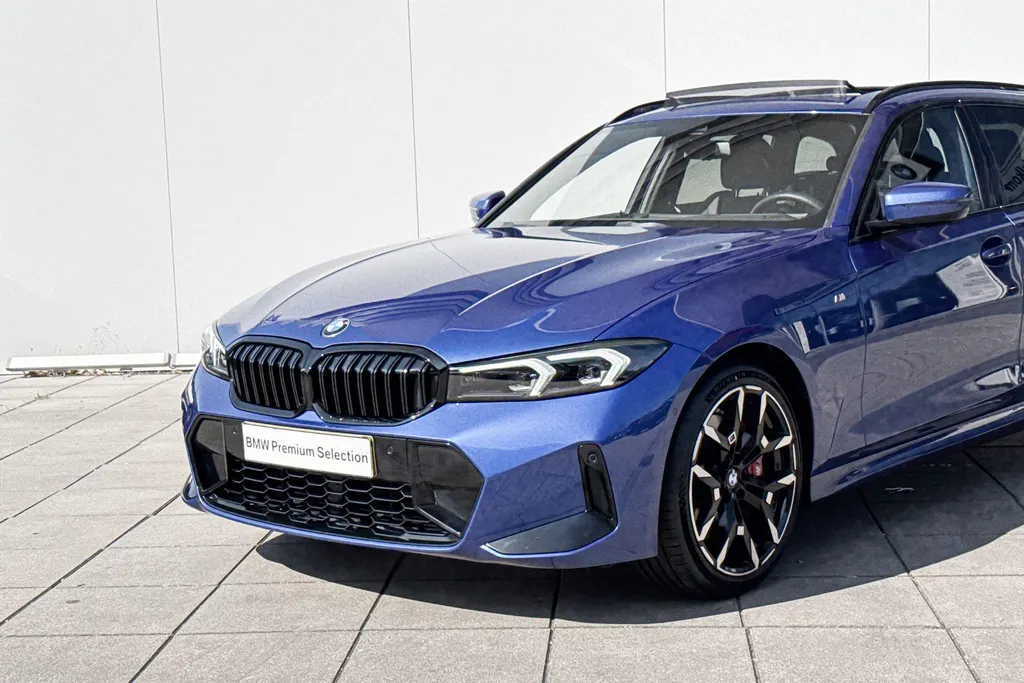 BMW 3 Serie Touring 330i xDrive M-Sport Pro
